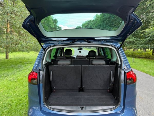 Vauxhall Zafira ‘162’ Seven Seat Diesel 359950653
