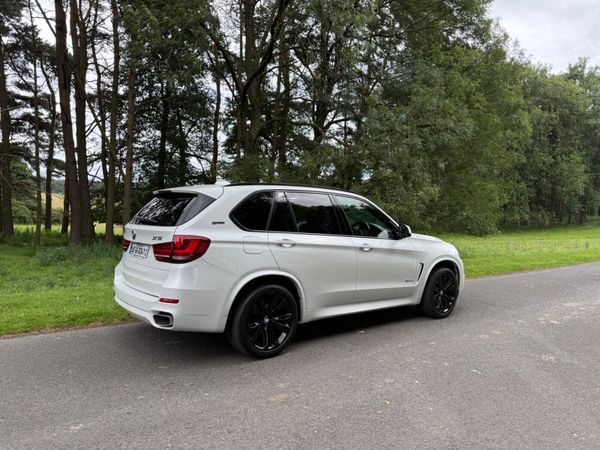 BMW X5 2016 Pearl White 359960342