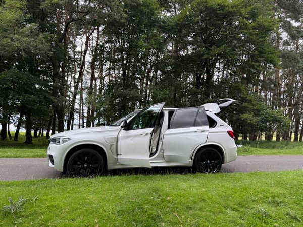 BMW X5 2016 Pearl White 359960503