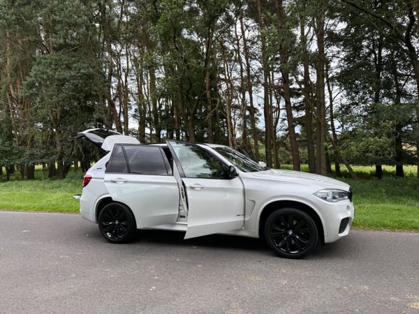 BMW X5 2016 Pearl White 359960512