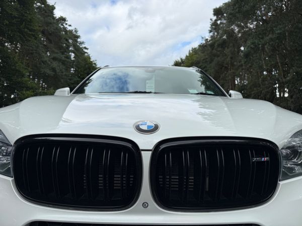 BMW X5 2016 Pearl White 359960522