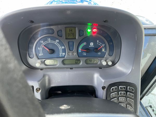2007 New Holland TL100A 359960928