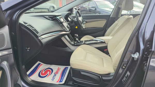 Hyundai i40 2014 EXECUTIVE model 350047014