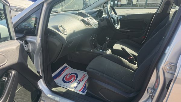 Ford Fiesta 2015 AA APPROVED 350052655