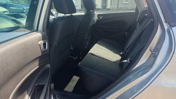 Ford Fiesta 2015 AA APPROVED 350052653