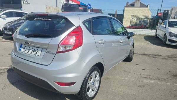 Ford Fiesta 2015 AA APPROVED 350052662