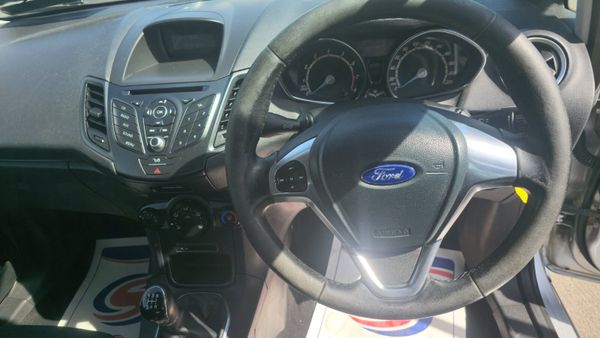 Ford Fiesta 2015 AA APPROVED 350052672