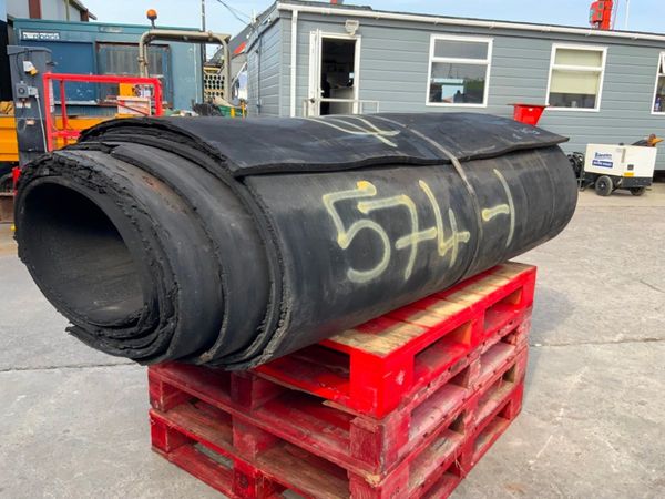 68" x 18mm RUBBER CONVEYOR MATTING........574-1. 350075450