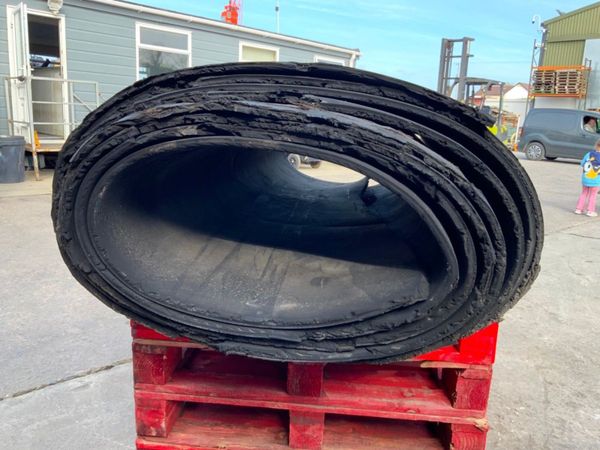 68" x 18mm RUBBER CONVEYOR MATTING........574-1. 350075451