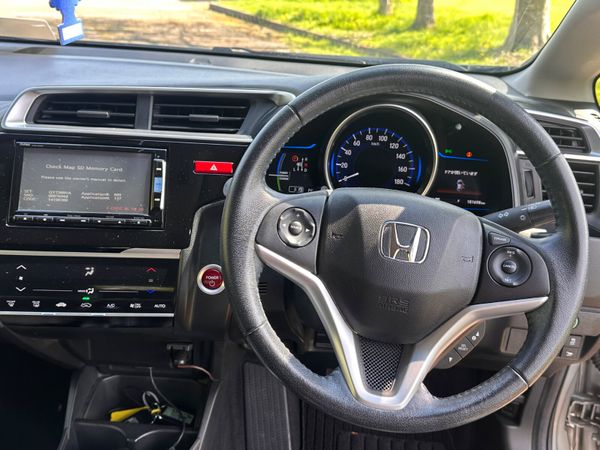 Honda Fit 2015 350095082