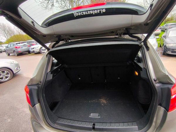 BMW 2 Series 216d SE Active Tourer 350171119