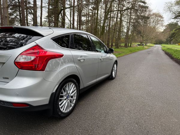 Ford Focus 2013 Diesel 350297638