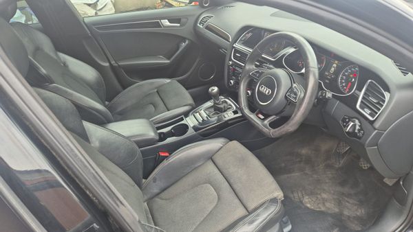 2014 AUDI A4 2.0 TDI SLINE BLACK EDITION FOR PARTS 350528949