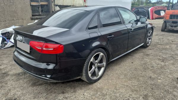 2014 AUDI A4 2.0 TDI SLINE BLACK EDITION FOR PARTS 350528950