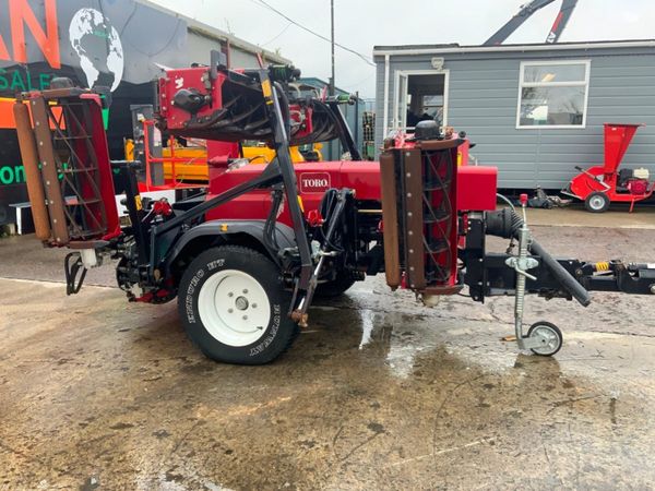 2018 TORO tn 7490 FINISHING MOWER......16ft WIDE. 350546875