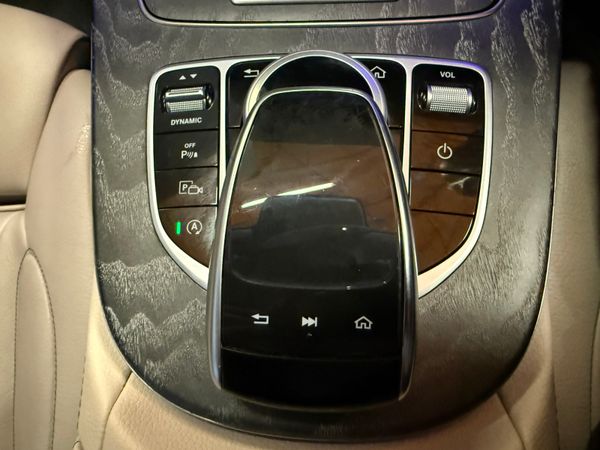 Mercedes-Benz CLS 220 CDi AMG 350550946