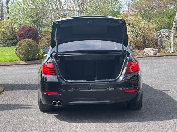 Excellent Condition BMW 520d SE! 350599339