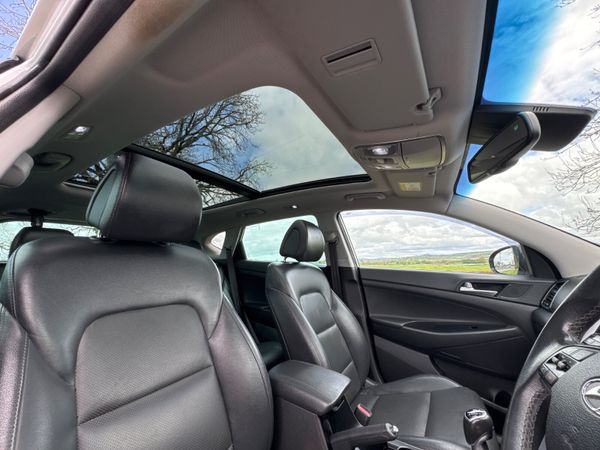 Hyundai Tucson 2016 Premium Low Mileage 350694698