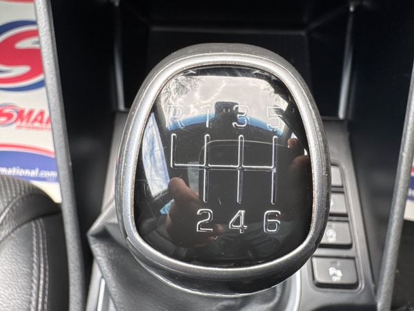 Hyundai Tucson 2016 Premium Low Mileage 350694765