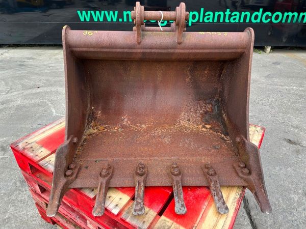36" GEITH DIGGING BUCKET....40mm PINS.......903j 350807163