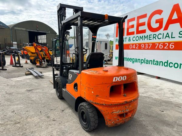 2012 DOOSAN 3.3 TON FORKLIFT......3,000 HOURS. 350825852