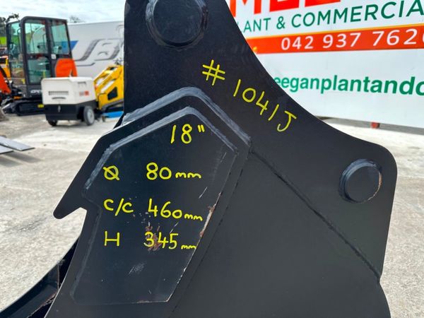 UNUSED 18" DIGGING BUCKET...80mm PINS...1041j. 350826309