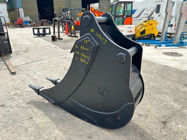 UNUSED 18" DIGGING BUCKET...80mm PINS...1041j. 350826310