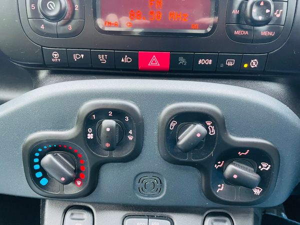 172 FIAT PANDA 900CC AUTOMATIC EASY MODEL 350832311