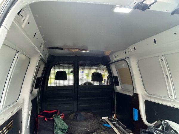 2019 Volkswagen Caddy Maxi INCLUDES VAT 350833904