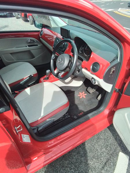 Volkswagen up! 2015 automatic 350846012