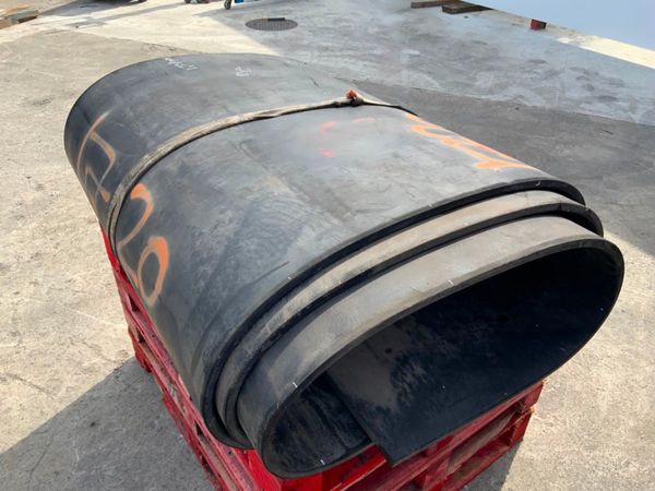 47" x 20mm RUBBER CONVEYOR MATTING........4720. 350840186