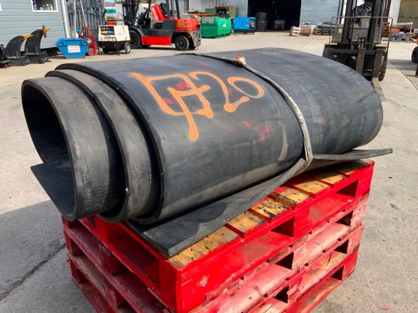 47" x 20mm RUBBER CONVEYOR MATTING........4720. 350840189