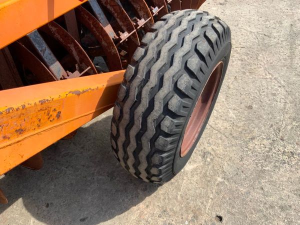 SIMBA 3.8mt TRAILED FURROW PRESS..........346j. 351003366