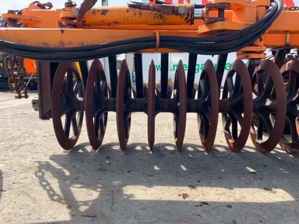 SIMBA 3.8mt TRAILED FURROW PRESS..........346j. 351003374