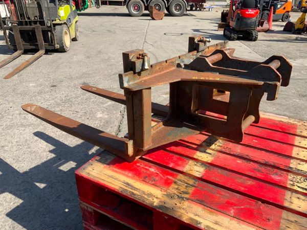 40mm... MINI DIGGER PALLET FORK ....616j. 351024958