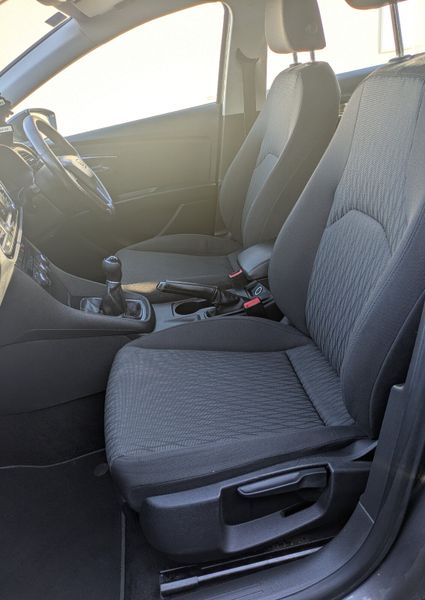 SEAT LEON ESTATE NEW NCT 04/27 351052012