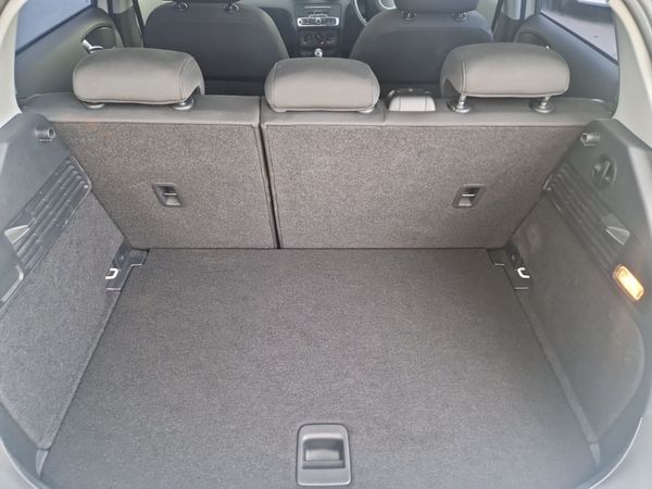Audi A1 351061134