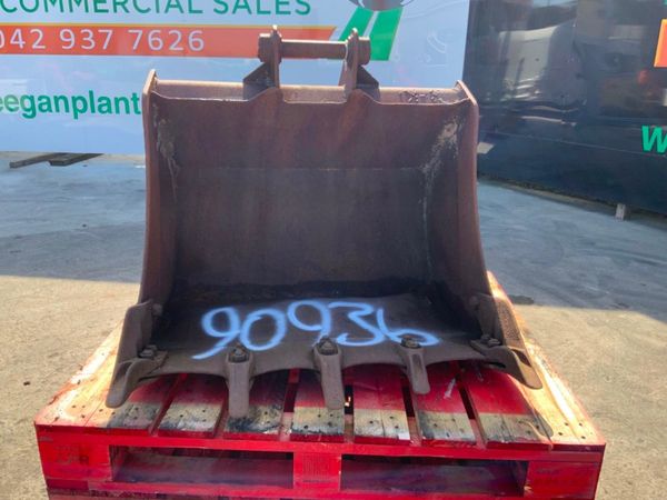 36" JCB 3Cx DIGGING BUCKET.....45mm PINS....909-36 351210363