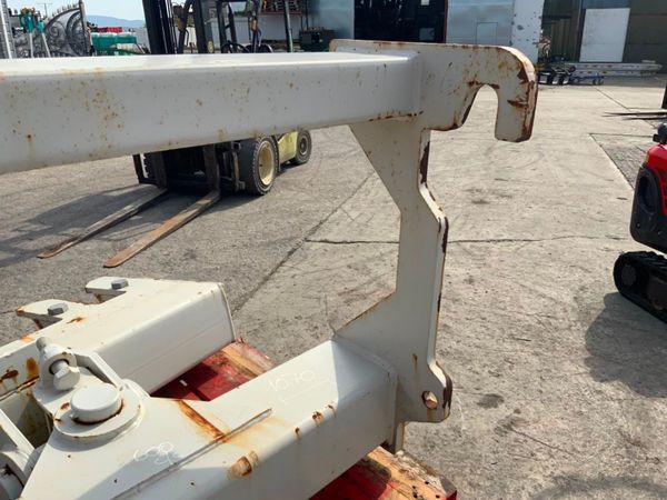 TELEPORTER TILTING HEADSTOCK ATTACHMENT. 351251812