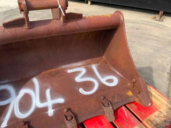 36" DIGGING BUCKET........40mm PINS.......904-36 351285219