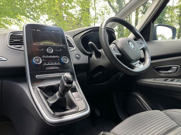 191 Renault Grand Scenic 1.3 Only 59,000km 351407914
