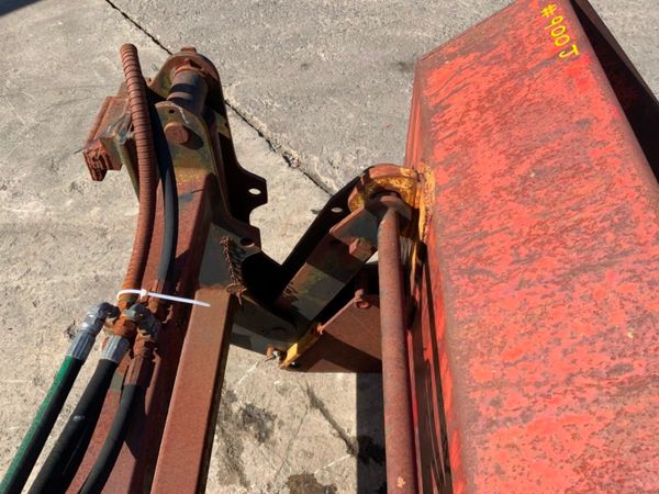 HI TIP FORKLIFT FRONT LOADER BUCKET.......900j. 351424989