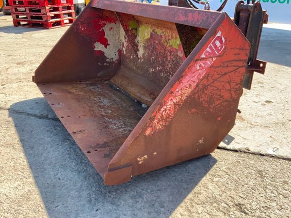 HI TIP FORKLIFT FRONT LOADER BUCKET.......900j. 351424995