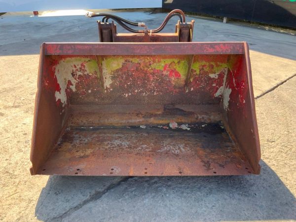 HI TIP FORKLIFT FRONT LOADER BUCKET.......900j. 351424996