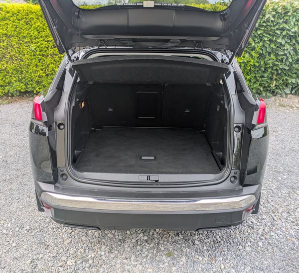 PEUGEOT 3008 1.2 PureTech Allure NCT 01/27 351431422