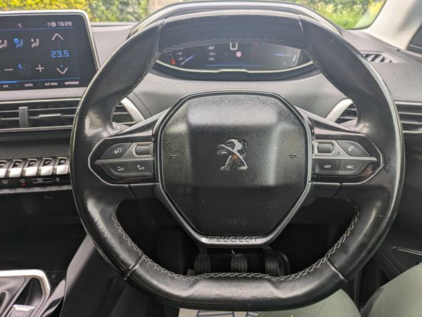 PEUGEOT 3008 1.2 PureTech Allure NCT 01/27 351431483