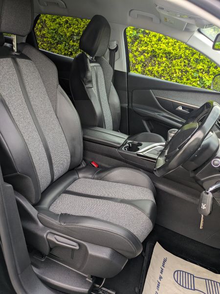 PEUGEOT 3008 1.2 PureTech Allure NCT 01/27 351431493