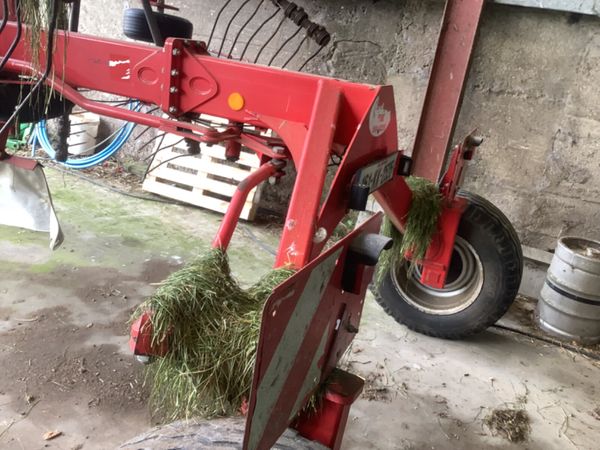 2018 Lely 745 rake 351479972