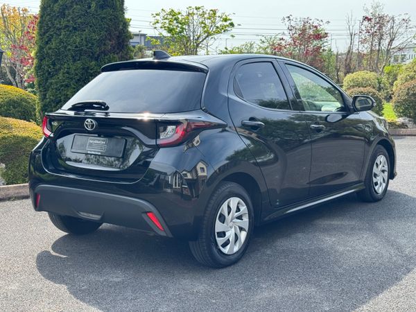 Immaculate 221 Toyota Yaris Auto! 351483805