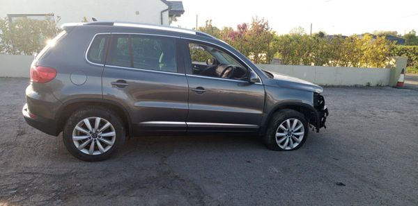 2014 VOLKSWAGEN TIGUAN 2.0 DIESEL FOR BREAKING 351572072